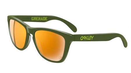 grenade-oakley-frogskins-sunglasses